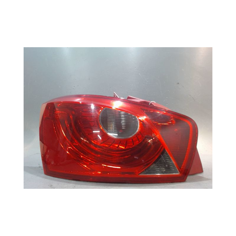 FEU ARRIERE GAUCHE  SEAT IBIZA