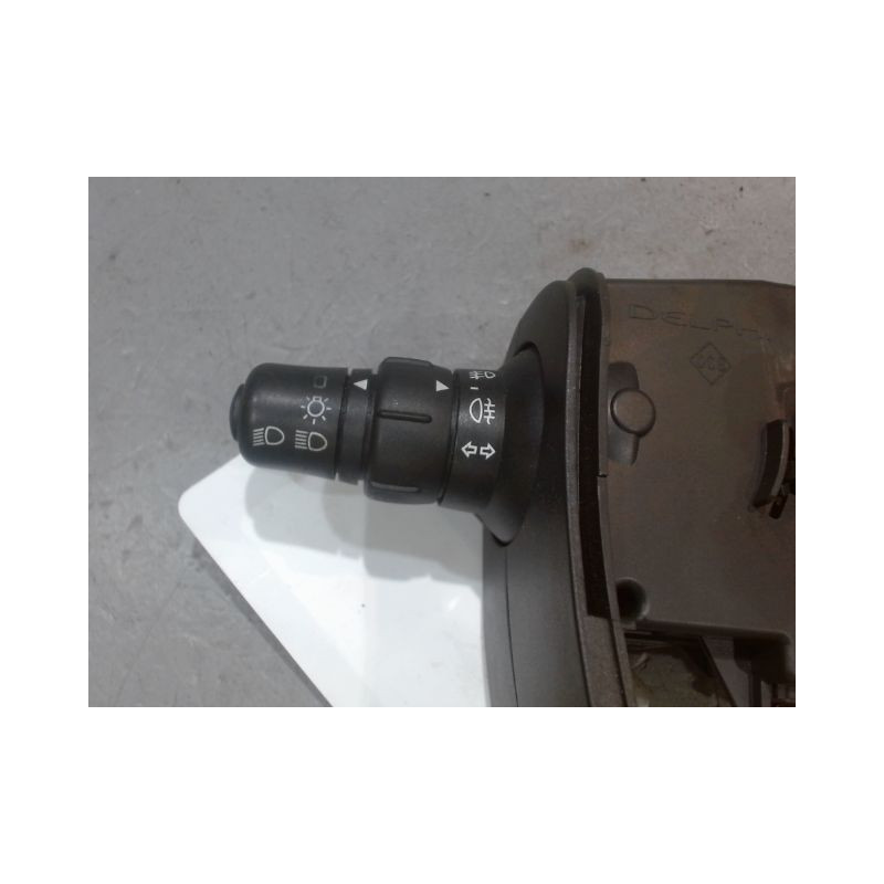 COMMANDE CLIGNOTANT RENAULT CLIO III