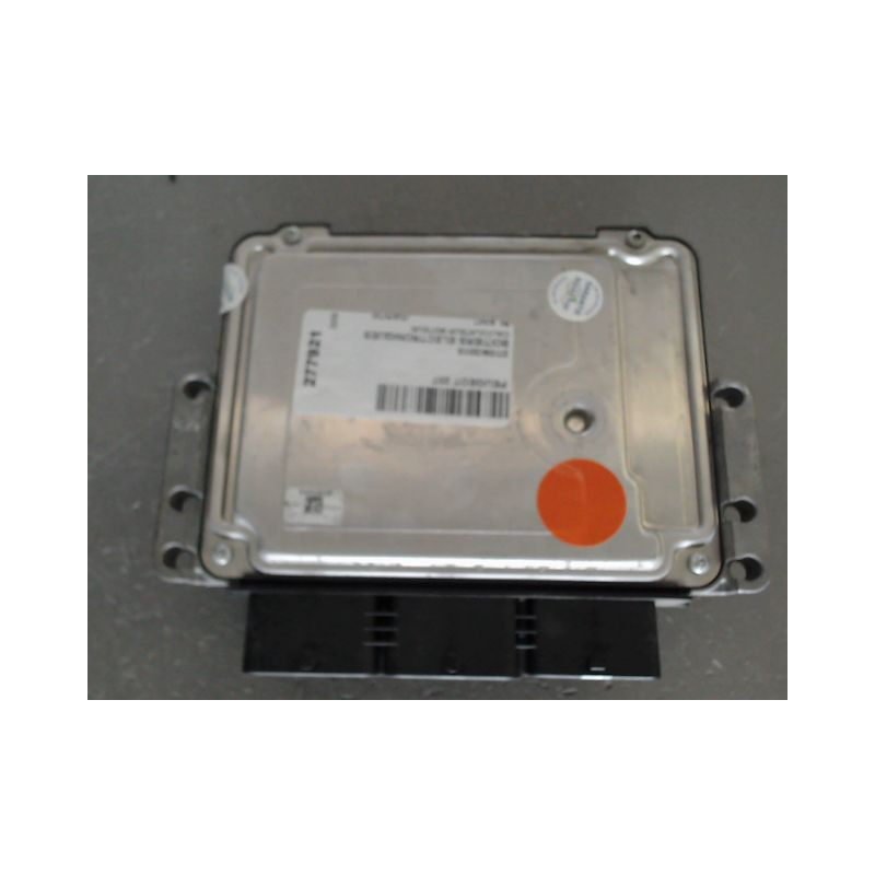 CALCULATEUR MOTEUR PEUGEOT 207
