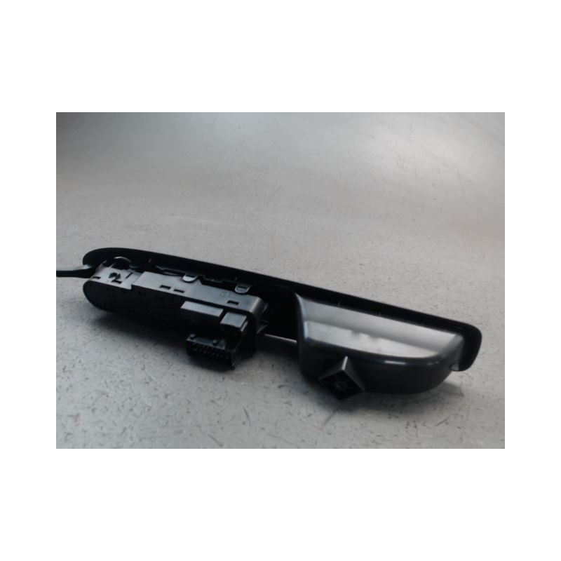 COMMANDE LEVE-GLACE PORTE AVG CITROEN DS3