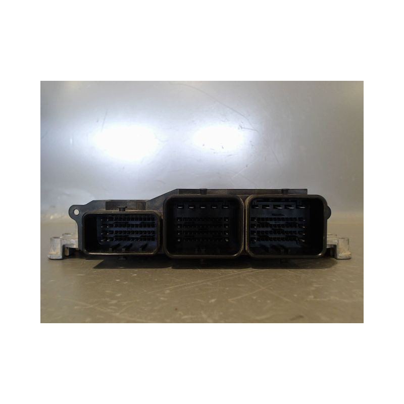 CALCULATEUR MOTEUR CITROEN BERLINGO