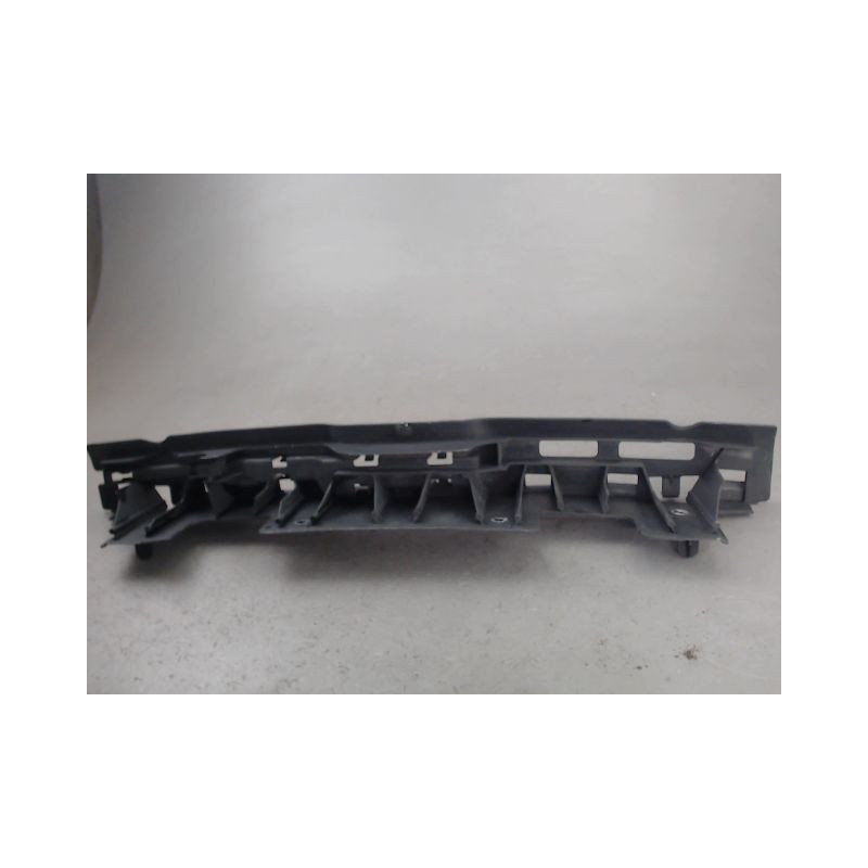 SUPPORT CENTRAL PARE-CHOC ARRIERE  RENAULT CLIO