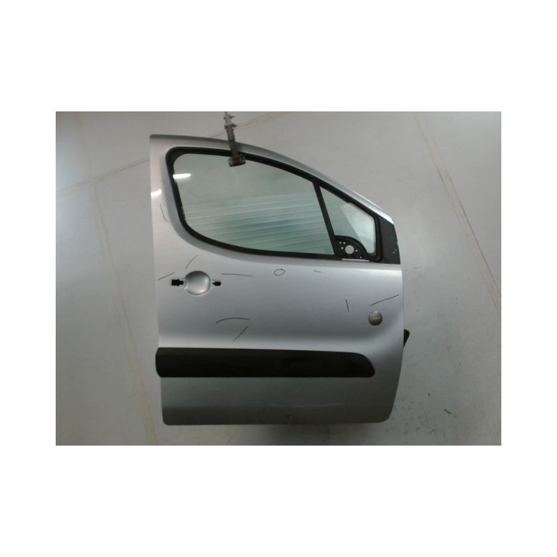 PORTE AVANT DROIT PEUGEOT PARTNER