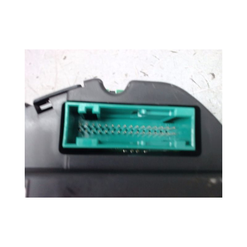 BLOC COMPTEURS VOLKSWAGEN POLO 2005-