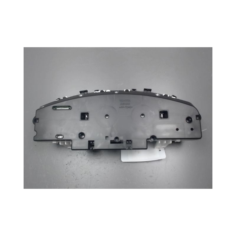 BLOC COMPTEURS TOYOTA YARIS II 2010-