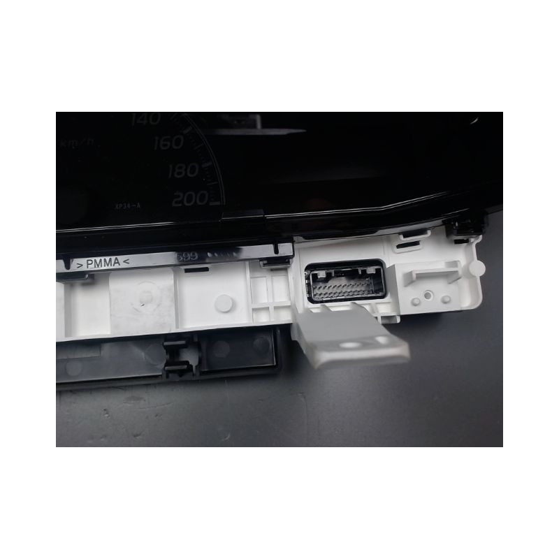 BLOC COMPTEURS TOYOTA YARIS II 2010-