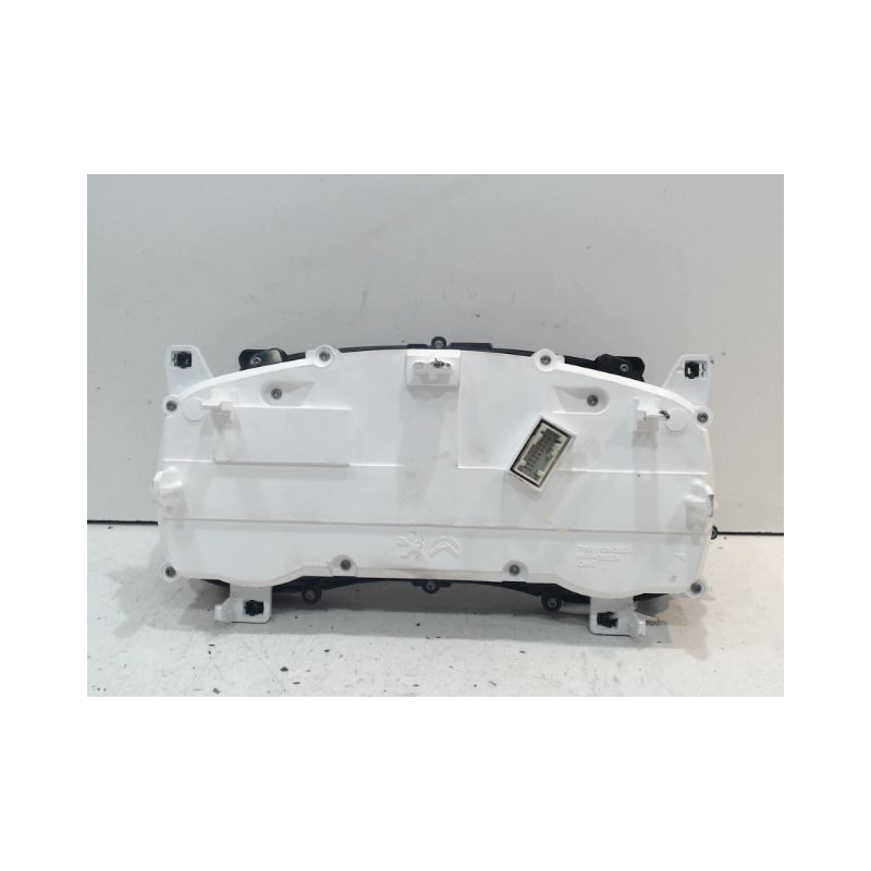 BLOC COMPTEURS OPEL VIVARO