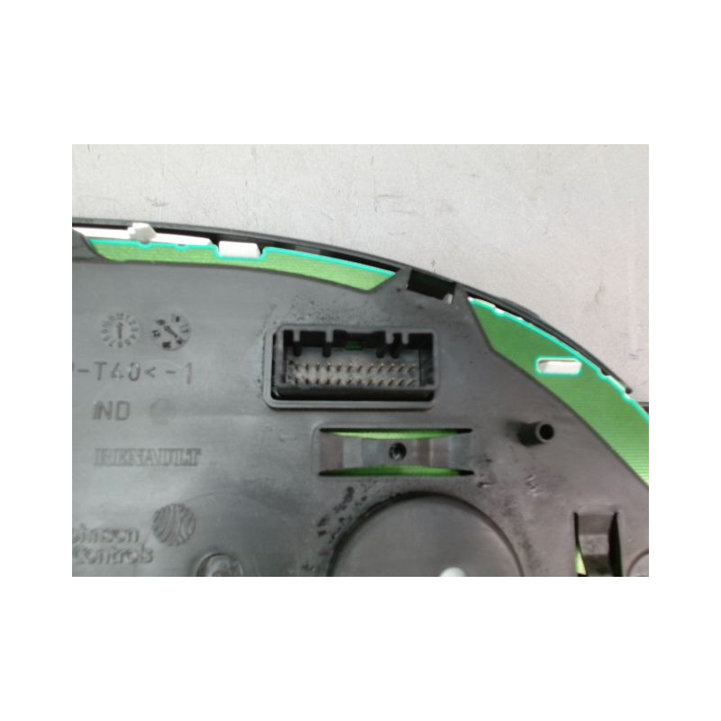 BLOC COMPTEURS DACIA SANDERO II Phase 1 2012-...