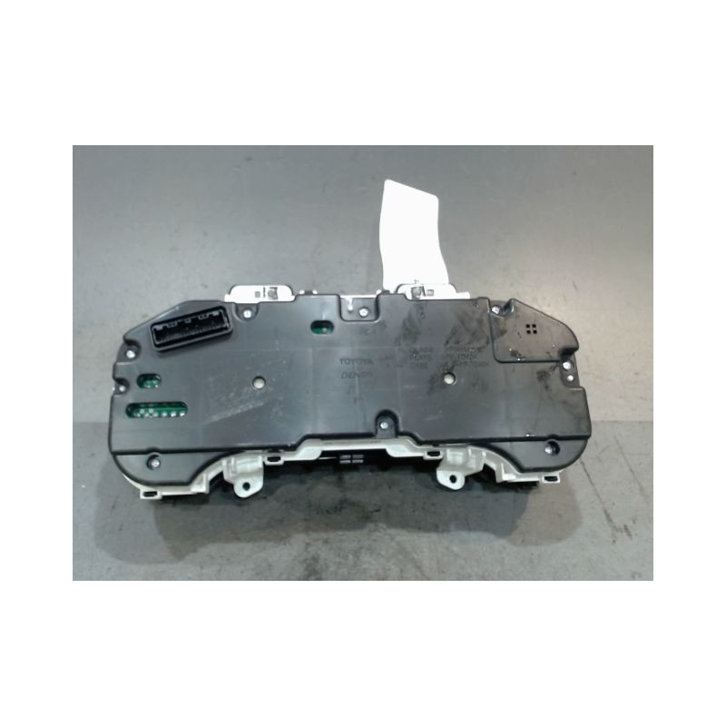 BLOC COMPTEURS TOYOTA AURIS
