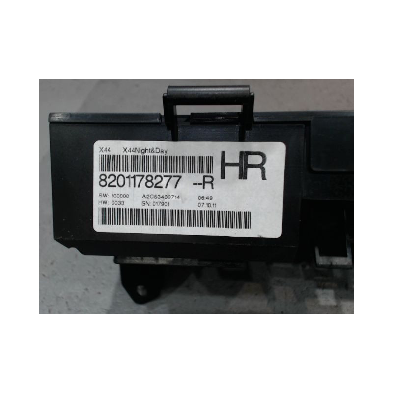 BLOC COMPTEURS RENAULT TWINGO