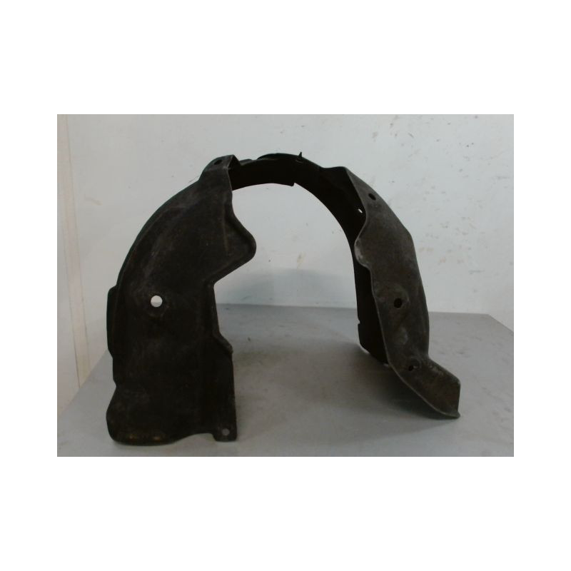 PARE-BOUE AVANT DROIT RENAULT MEGANE