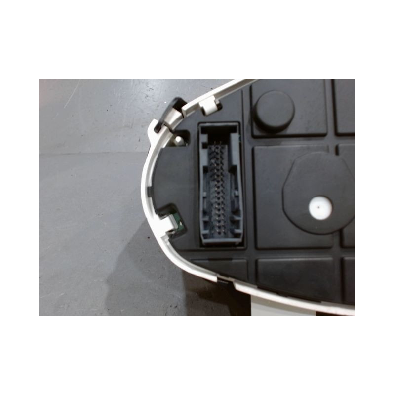 BLOC COMPTEURS FORD B-MAX