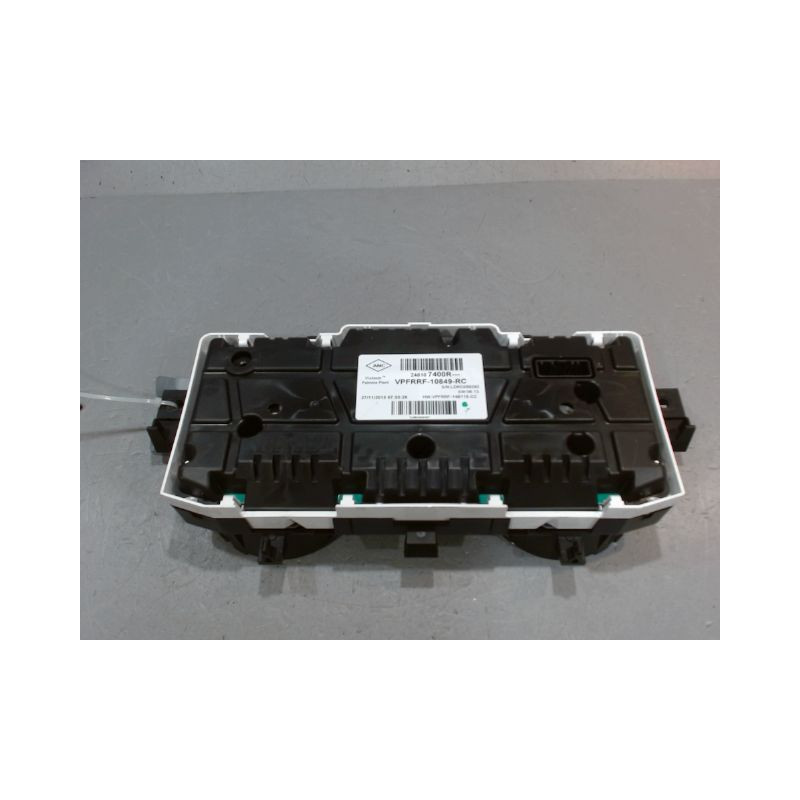 BLOC COMPTEURS RENAULT CAPTUR