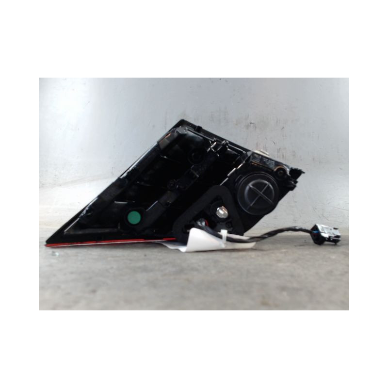 FEU ARRIERE INTERIEUR GAUCHE PEUGEOT 308 2011-
