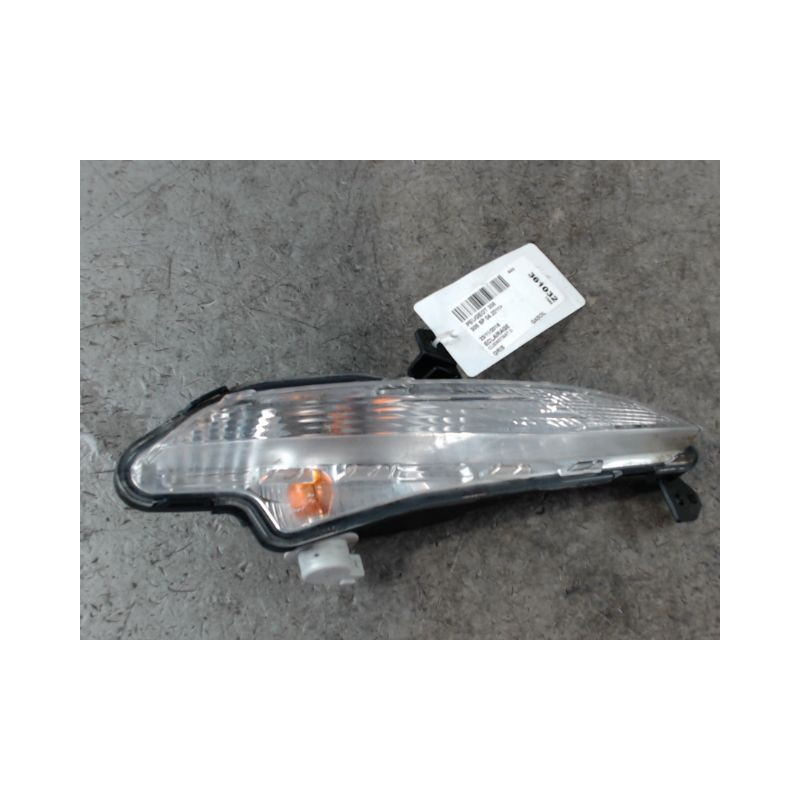 CLIGNOTANT DROIT PEUGEOT 308 2011-