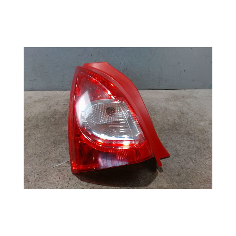 FEU ARRIERE GAUCHE  RENAULT TWINGO 2 2010-