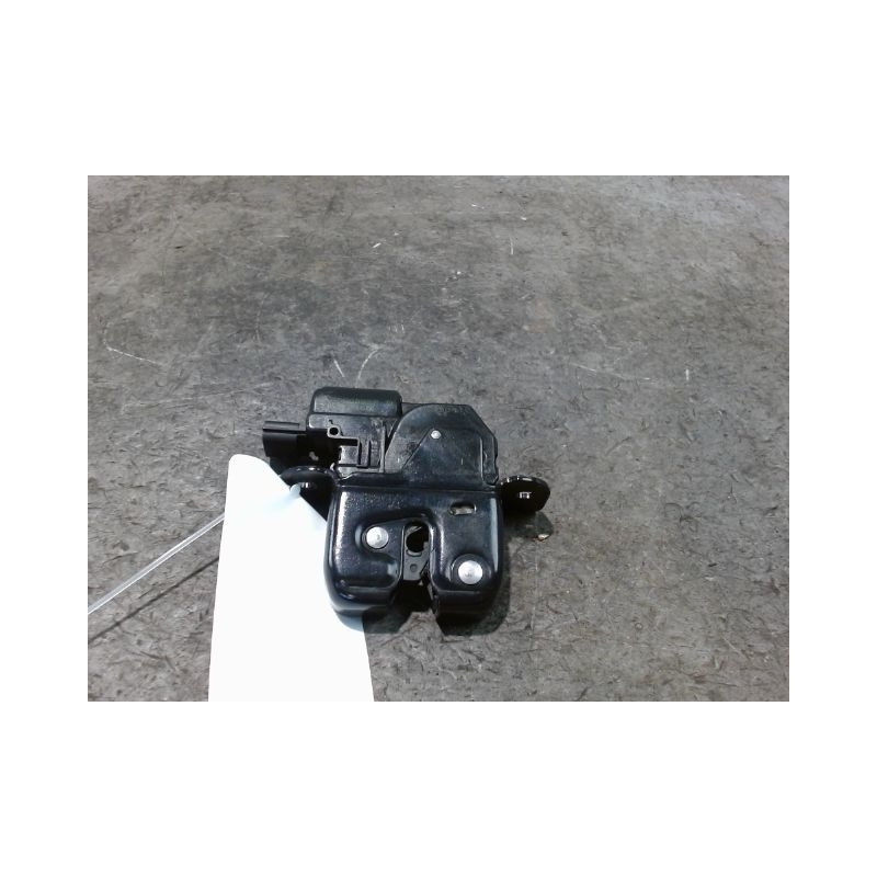SERRURE HAYON  RENAULT TWINGO 2 2010-