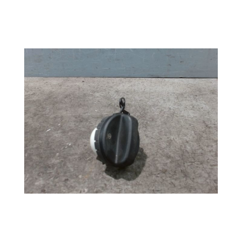 BOUCHON RESERVOIR A CARBURANT TOYOTA COROLLA 2004-