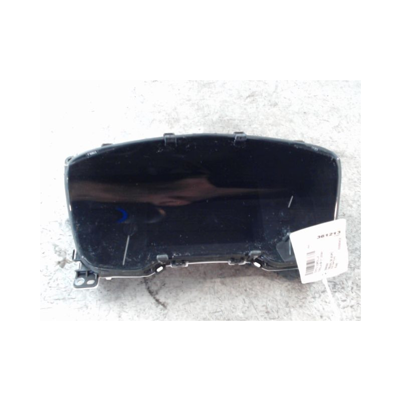 BLOC COMPTEURS TOYOTA COROLLA 2004-