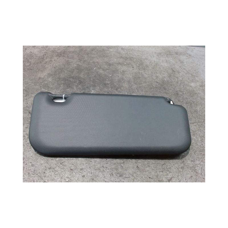PARE-SOLEIL G TOYOTA COROLLA 2004-