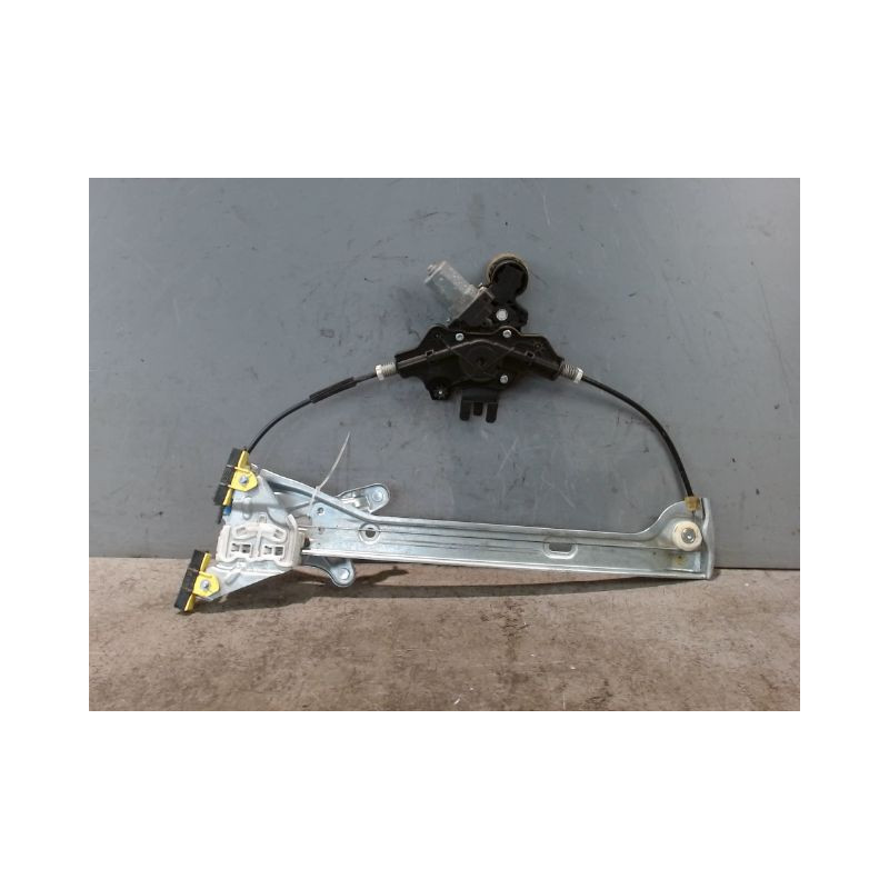 MECANISME+MOTEUR LEVE-GLACE AVANT DROIT TOYOTA COROLLA 2004-