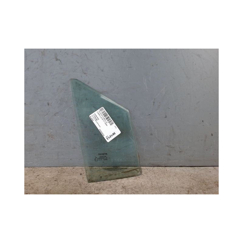 GLACE FIXE PORTE AVD TOYOTA COROLLA 2004-