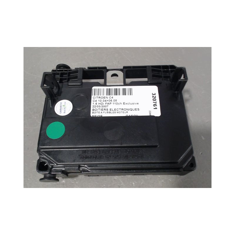 BOITE A FUSIBLES CITROEN C4 04-08
