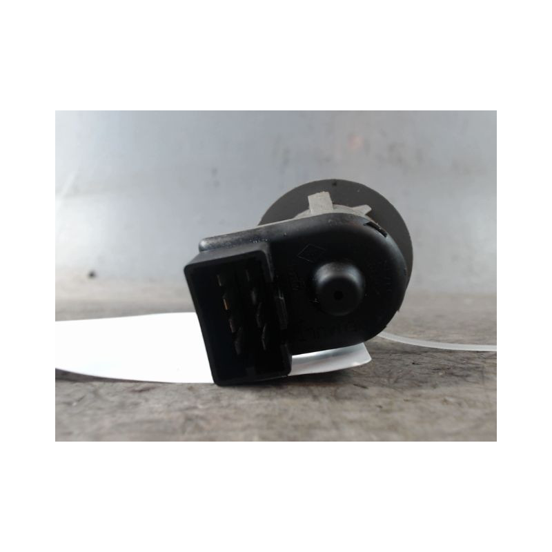 COMMANDE RETROVISSEUR EXTERIEUR ELECTRIQUE RENAULT TWINGO PH.2  98-2000