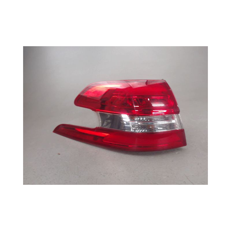 FEU ARRIERE GAUCHE  PEUGEOT 308