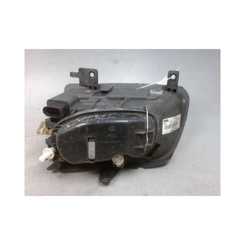 PHARE DROIT VOLKSWAGEN POLO 99-2001