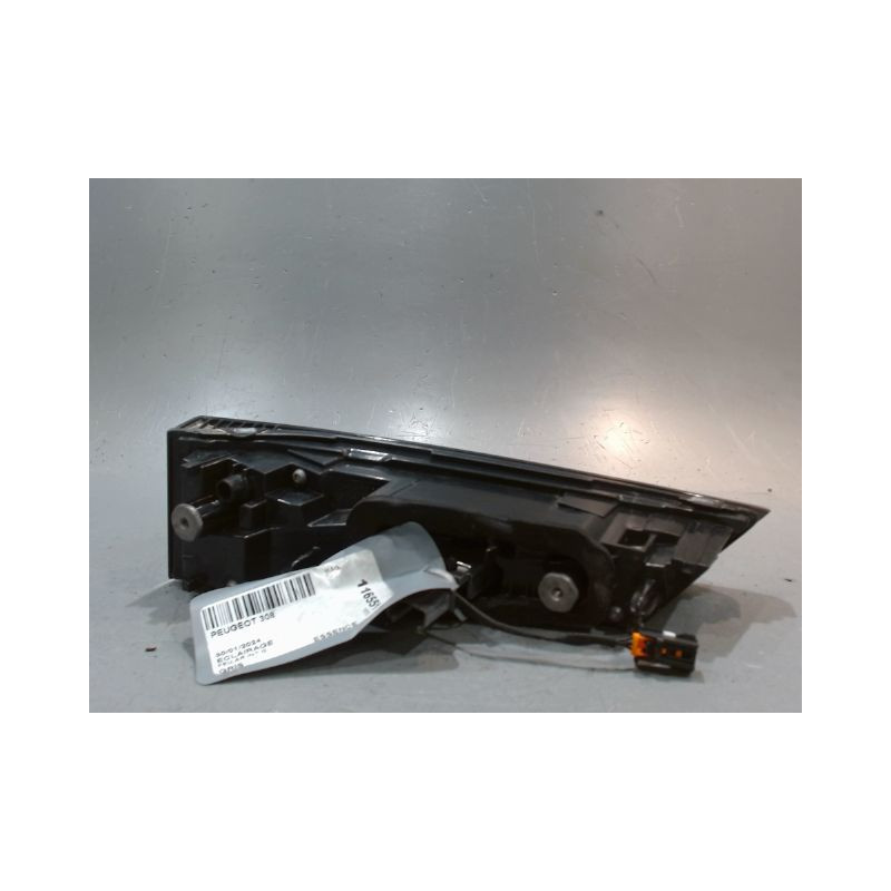 FEU ARRIERE INTERIEUR GAUCHE PEUGEOT 308