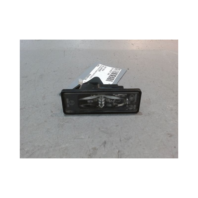 ECLAIREUR PLAQUE DE POLICE GAUCHE PEUGEOT 308