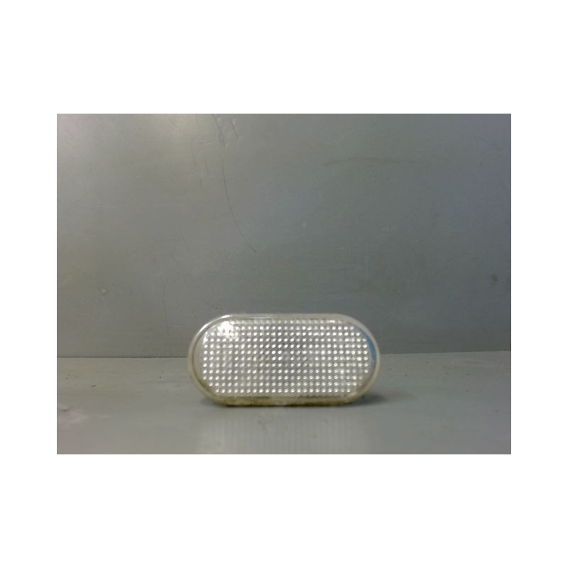 REPETITEUR AILE GAUCHE RENAULT TWINGO