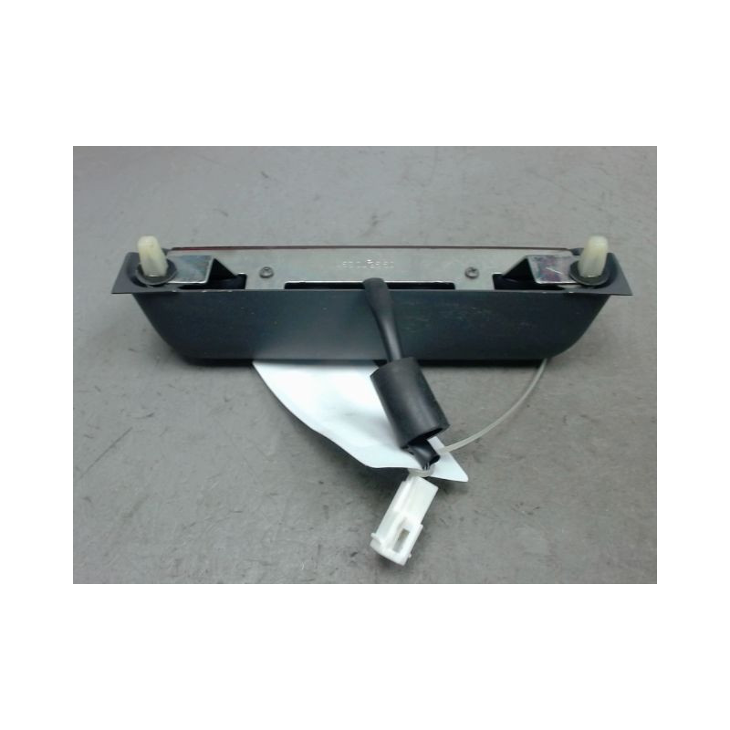 FEUX STOP SUPPLEMENTAIRE MITSUBISHI COLT CZ 2005-