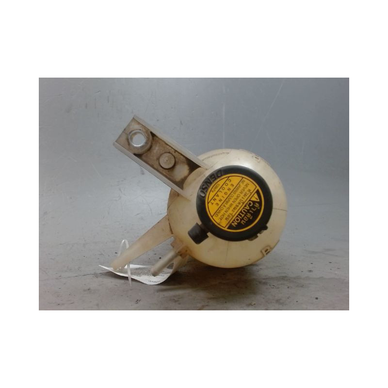 VASE EXPANSION TOYOTA HILUX SIMPLE CABINE 2006-