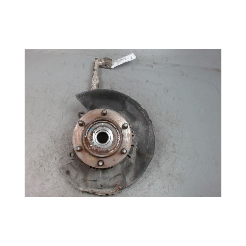 PIVOT AVANT DROIT TOYOTA HILUX SIMPLE CABINE 2006-