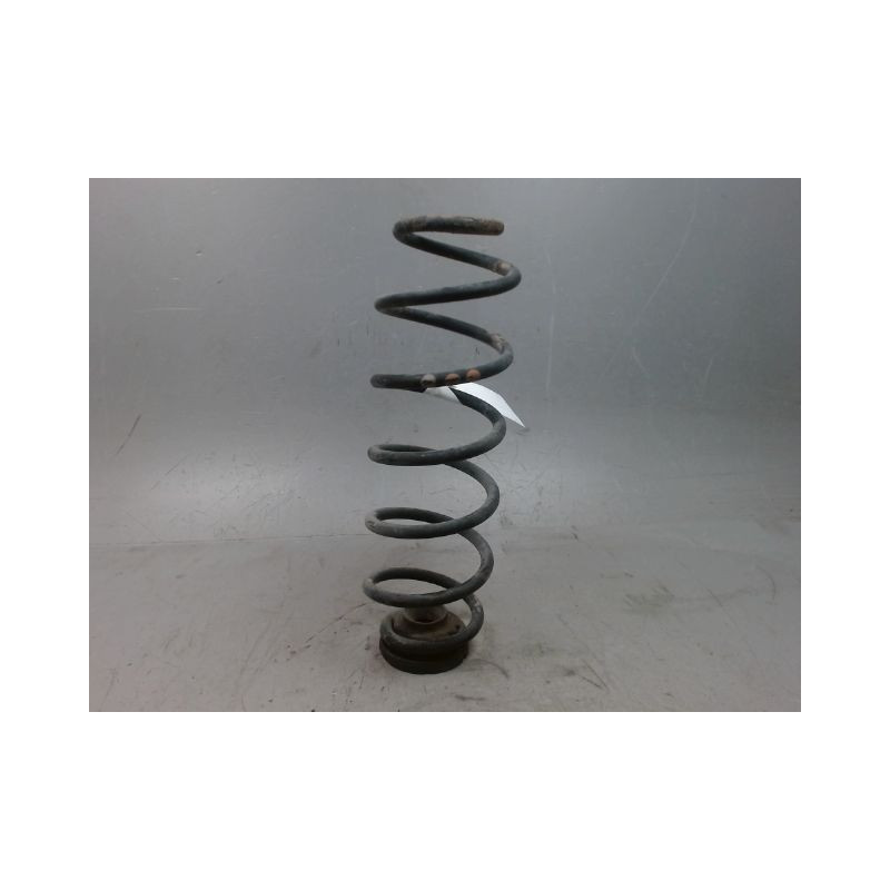 RESSORT AMORTISSEUR ARRIERE DROIT AUDI A3 2000-2003