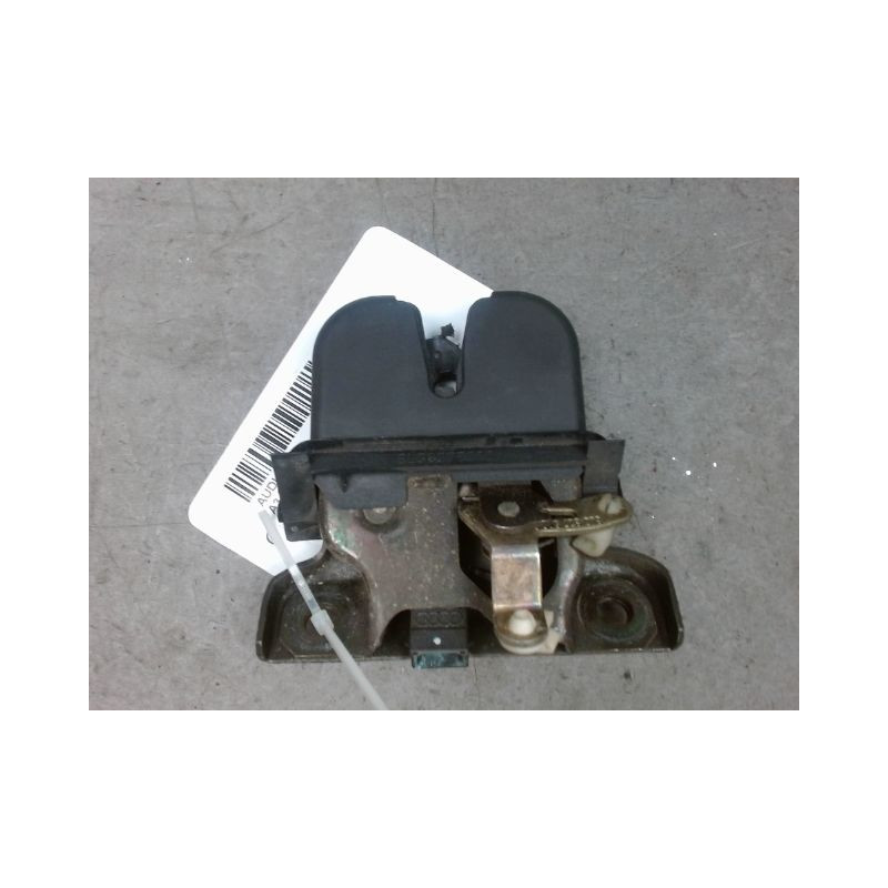 SERRURE HAYON  AUDI A3 2000-2003