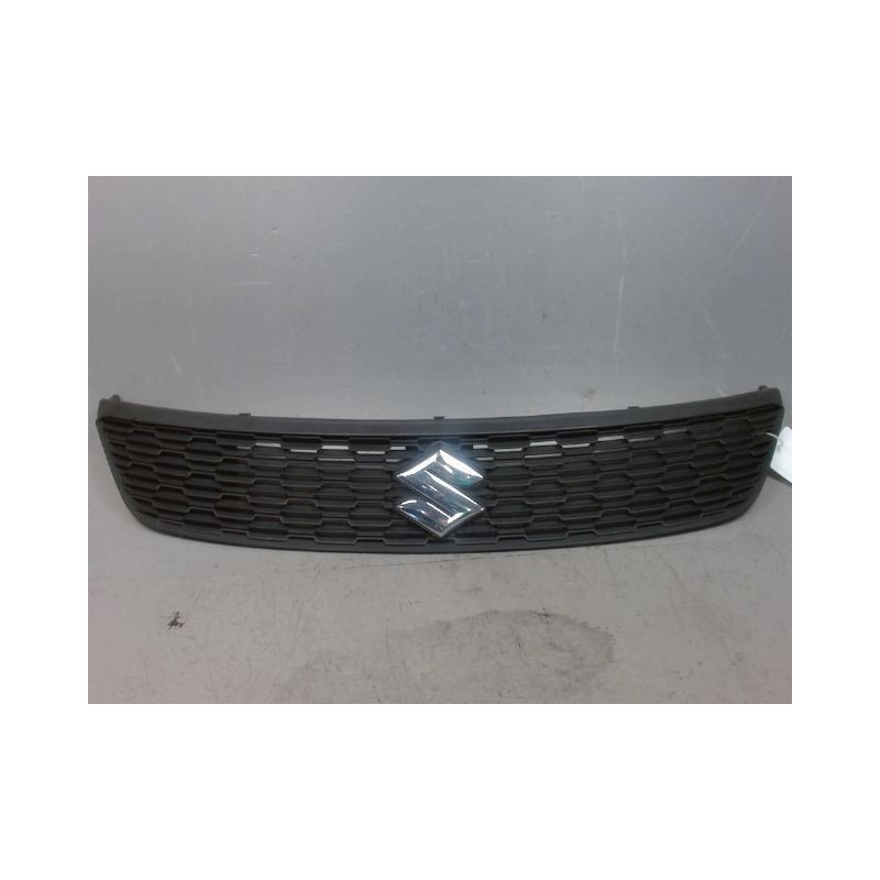 CALANDRE SUZUKI SWIFT