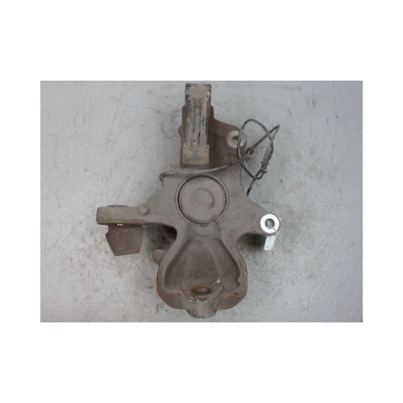 PIVOT AVANT DROIT MERCEDES SPRINTER TOLE MOYEN 2006-