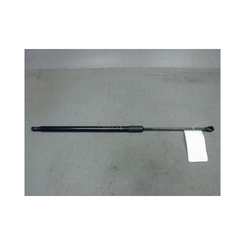 VERIN HAYON G TOYOTA YARIS CRO