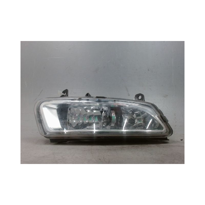 PHARE ANTIBROUILLARD AVANT DROIT VOLKSWAGEN POLO