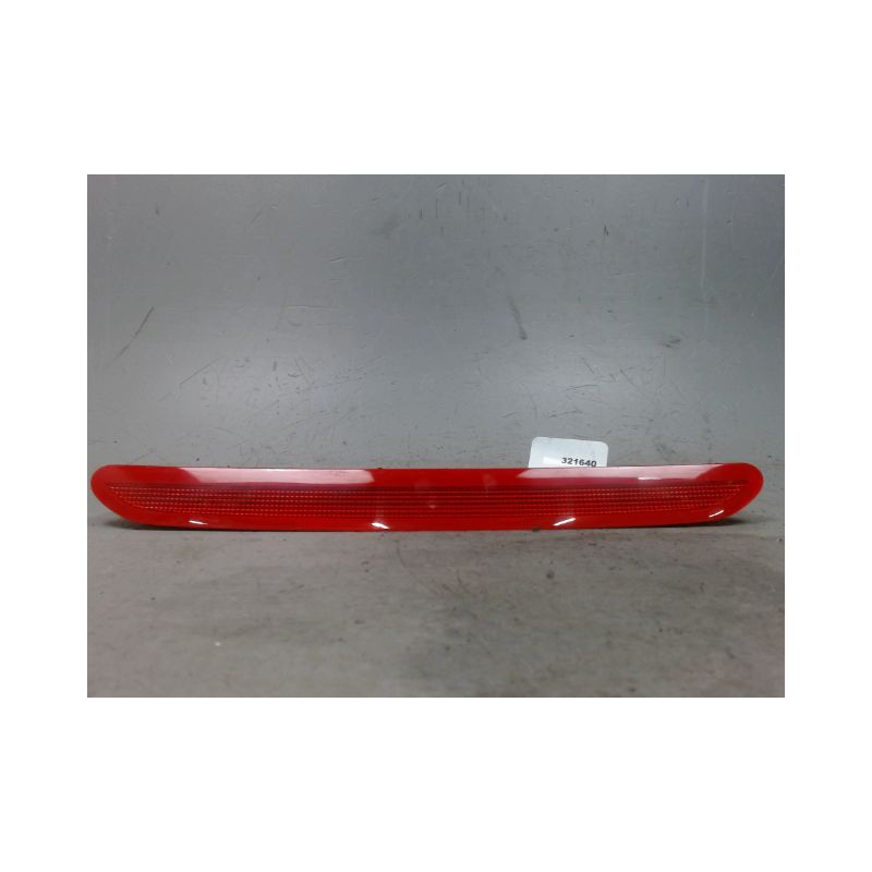 FEUX STOP SUPPLEMENTAIRE VOLKSWAGEN GOLF V 2003-2009