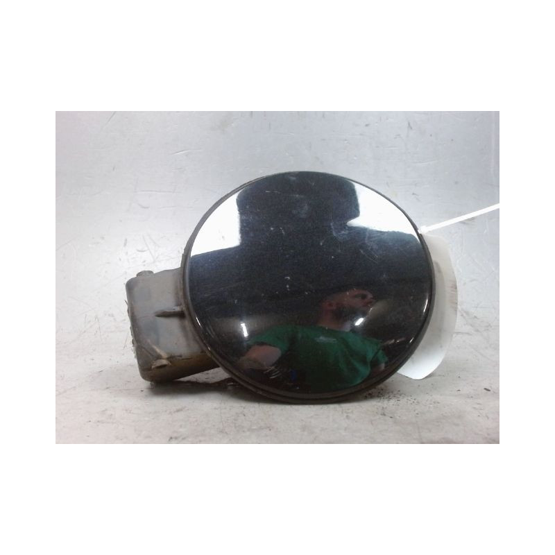 VOLET DE TRAPPE CARBURANT SKODA FABIA 2004-2007
