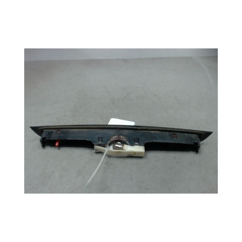 FEUX STOP SUPPLEMENTAIRE CITROEN C3 2005-