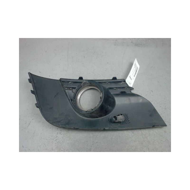ENJOLIVEUR PARE-CHOC AVG PEUGEOT 3008 2009-