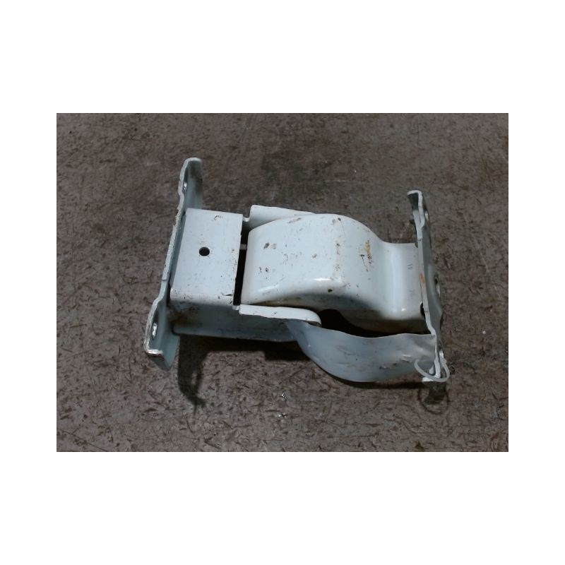 CHARNIERE INF PORTE BATTANTE ARD RENAULT TRAFIC