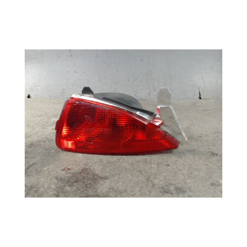 FEU BROUILLARD ARRIERE DROIT RENAULT KADJAR