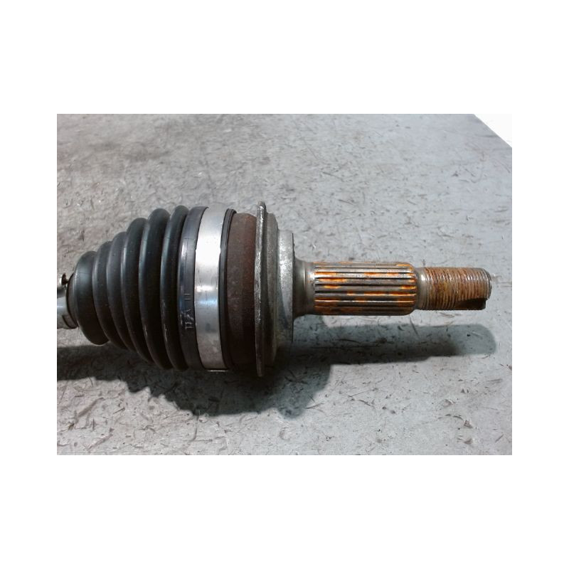 TRANSMISSION AVANT DROIT TOYOTA YARIS 2005- 1.3 VVT-i 