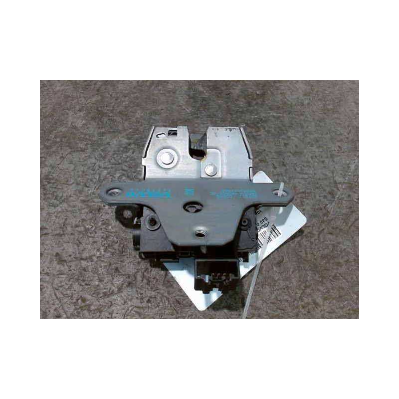 SERRURE COFFRE ARRIERE VOLVO S40 2004-